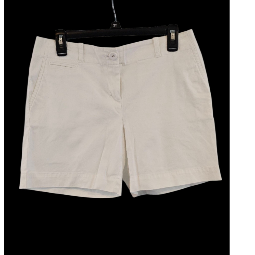 Talbots Size 8P Off White Shorts